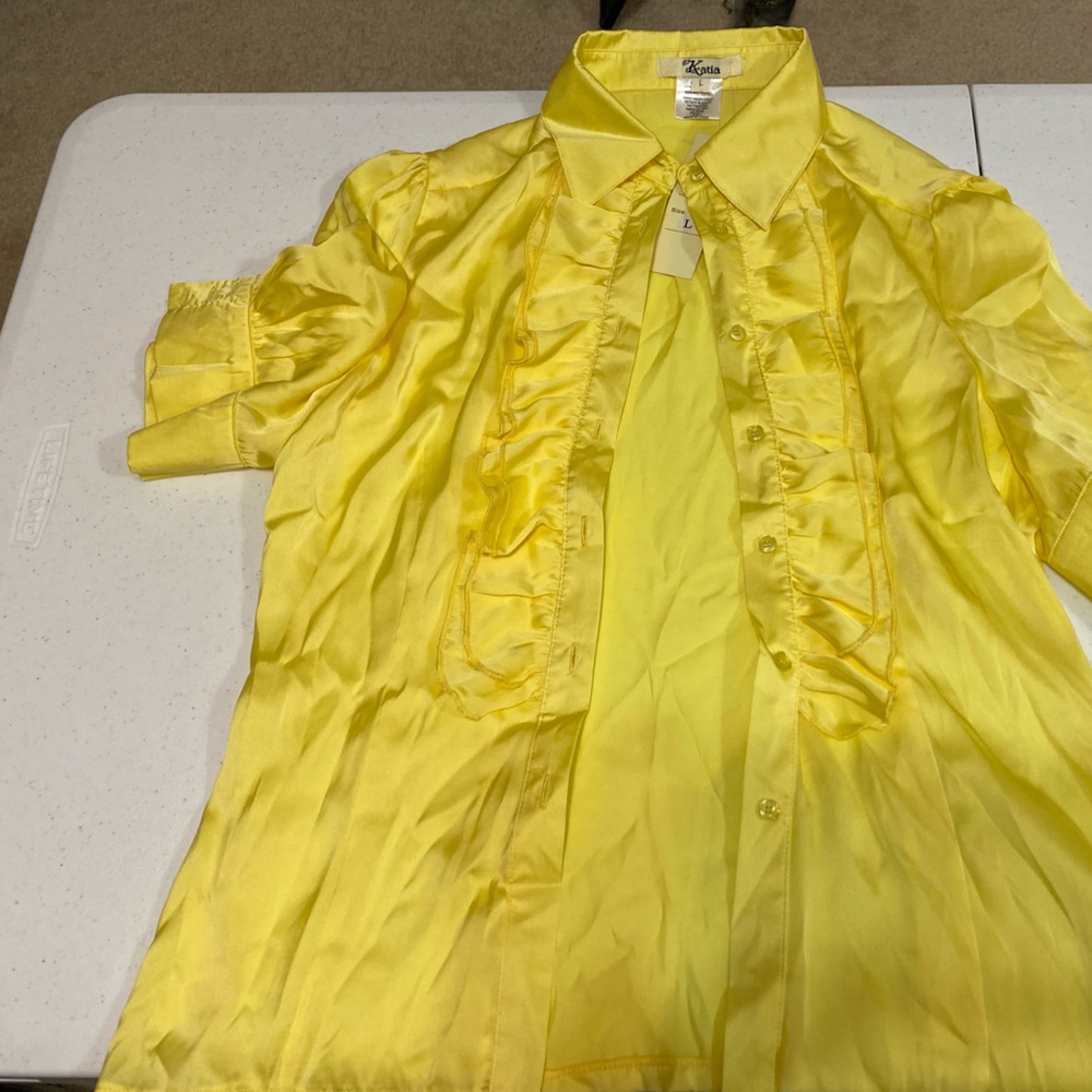 Yellow Ruffle Front Short Sleeve Shirt